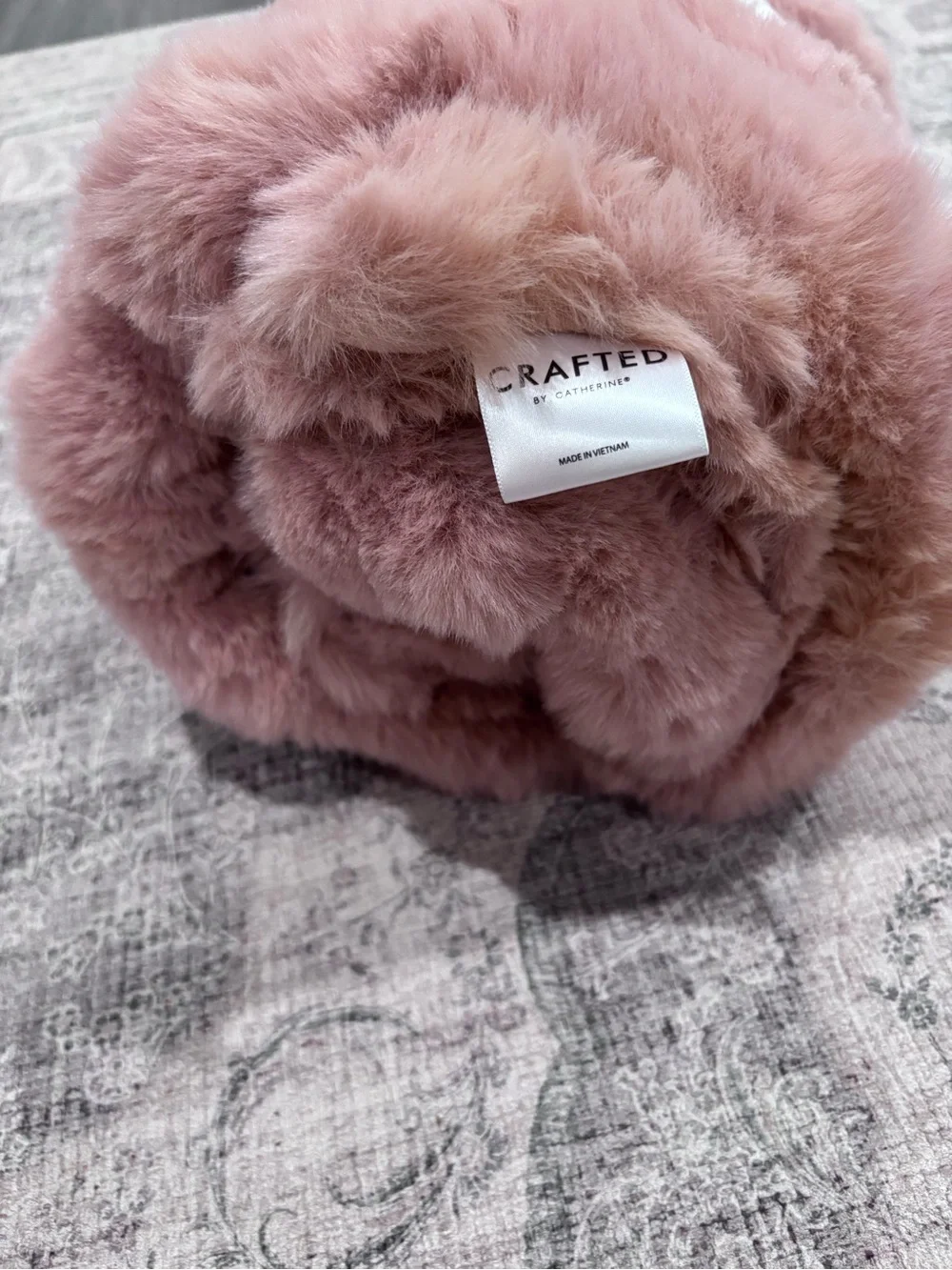 Crafted Lux Plush Bubble Faux Fur Throw Blanket in Dusty Rose NWT 50